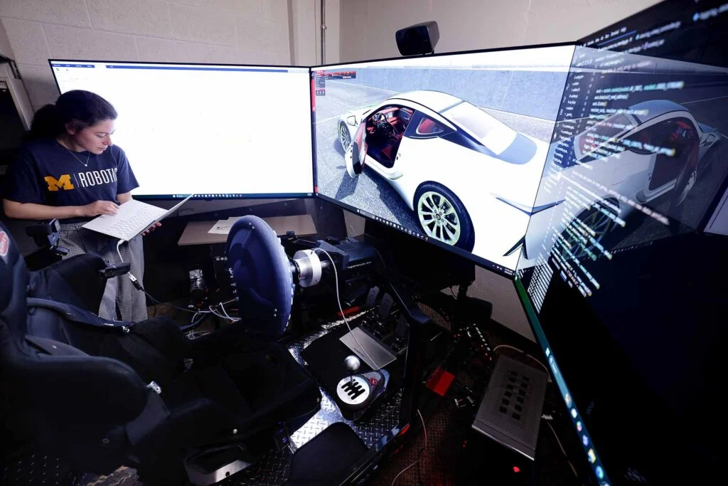 Enhanced Communication in Semi-Autonomous Vehicles Through Haptic Steering Wheels