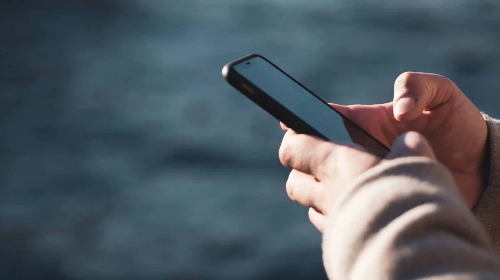 Telehealth Initiative Cuts Risky Gun Behaviors Among Young Adults in Emergency Settings