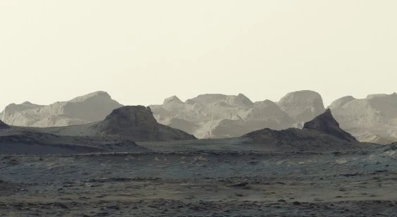 Curiosity Rover Captures Unfiltered Martian Sunrise Imagery