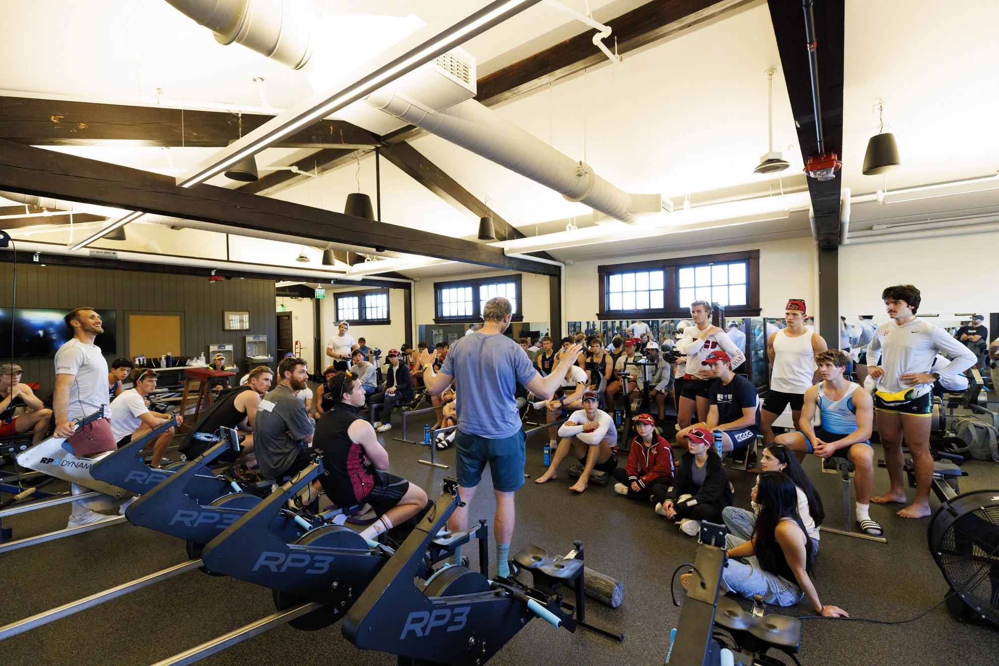 Hamish Bond a three-time Olympic gold medal rower from New Zealand, gives advice to Harvard rowers.